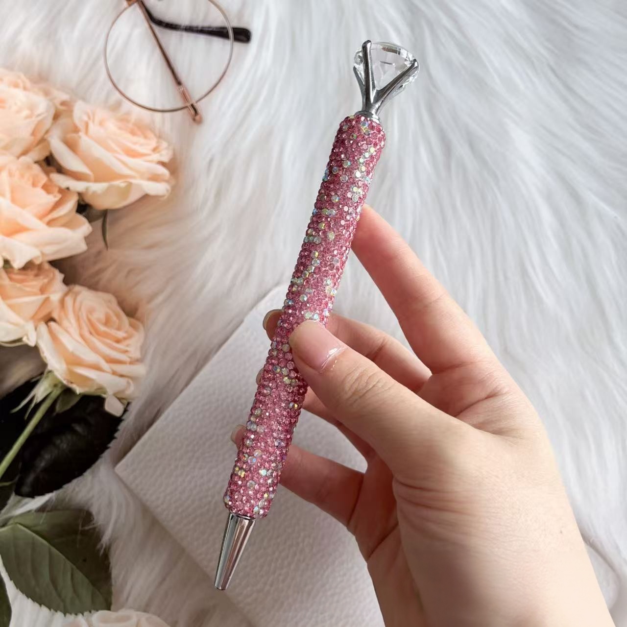 Diamond-Encrusted Large Diamond Crystal Ballpoint Pen, Signature Pen—Creative Office and Student Stationery, Stylish Gift