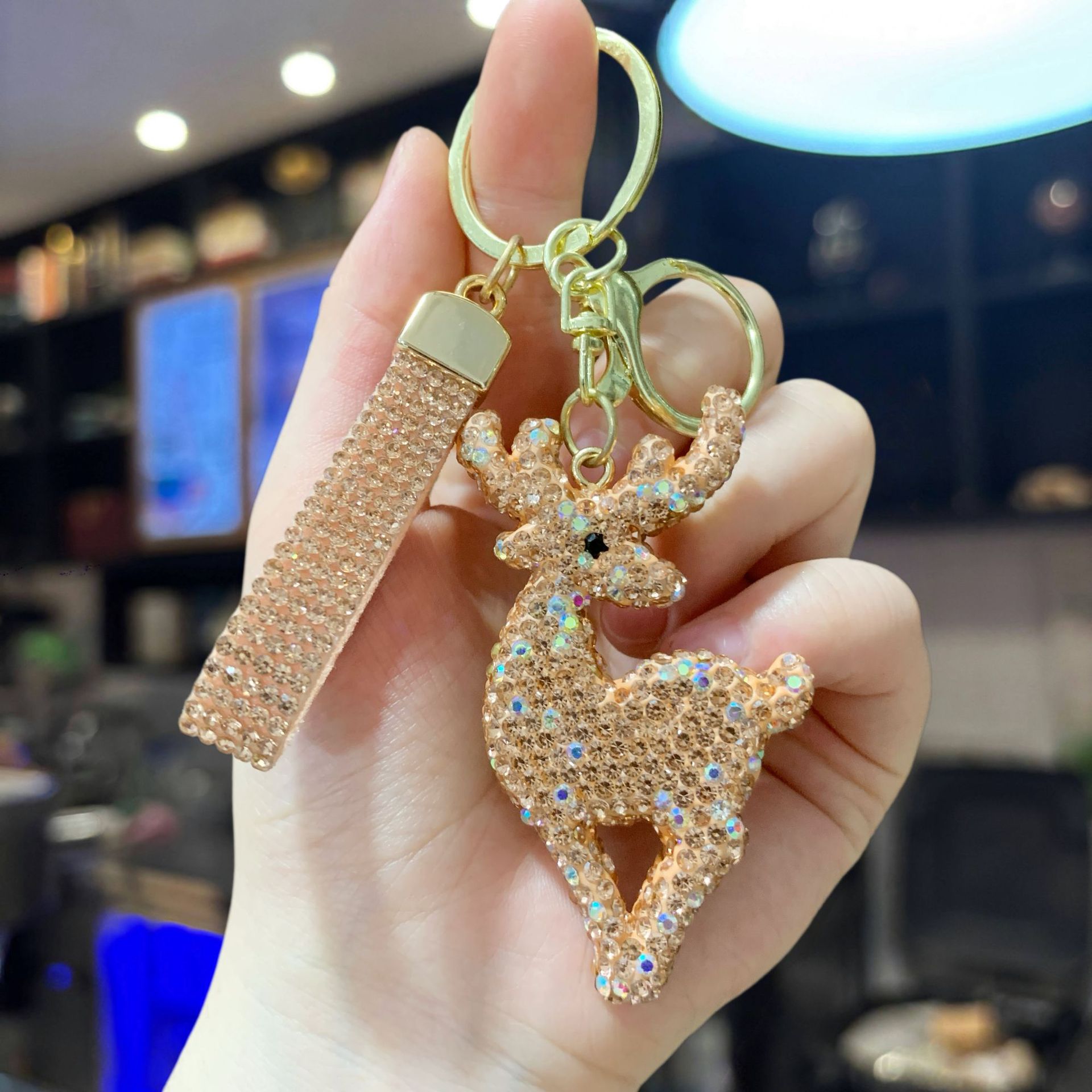 2026 Christmas Best-Seller: Clay Reindeer and Christmas Tree Keychain with Rhinestones—A Festive Christmas Gift