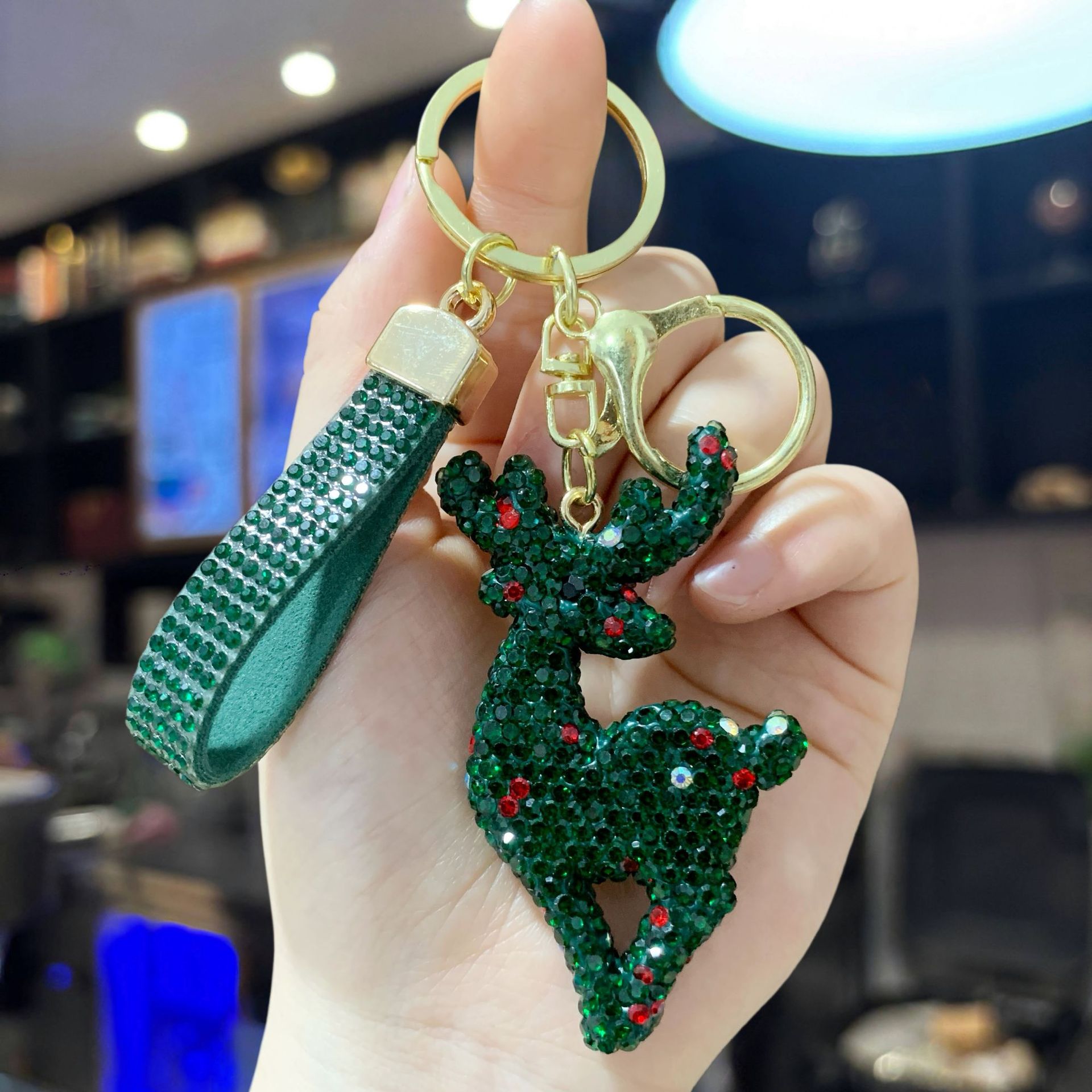 2026 Christmas Best-Seller: Clay Reindeer and Christmas Tree Keychain with Rhinestones—A Festive Christmas Gift