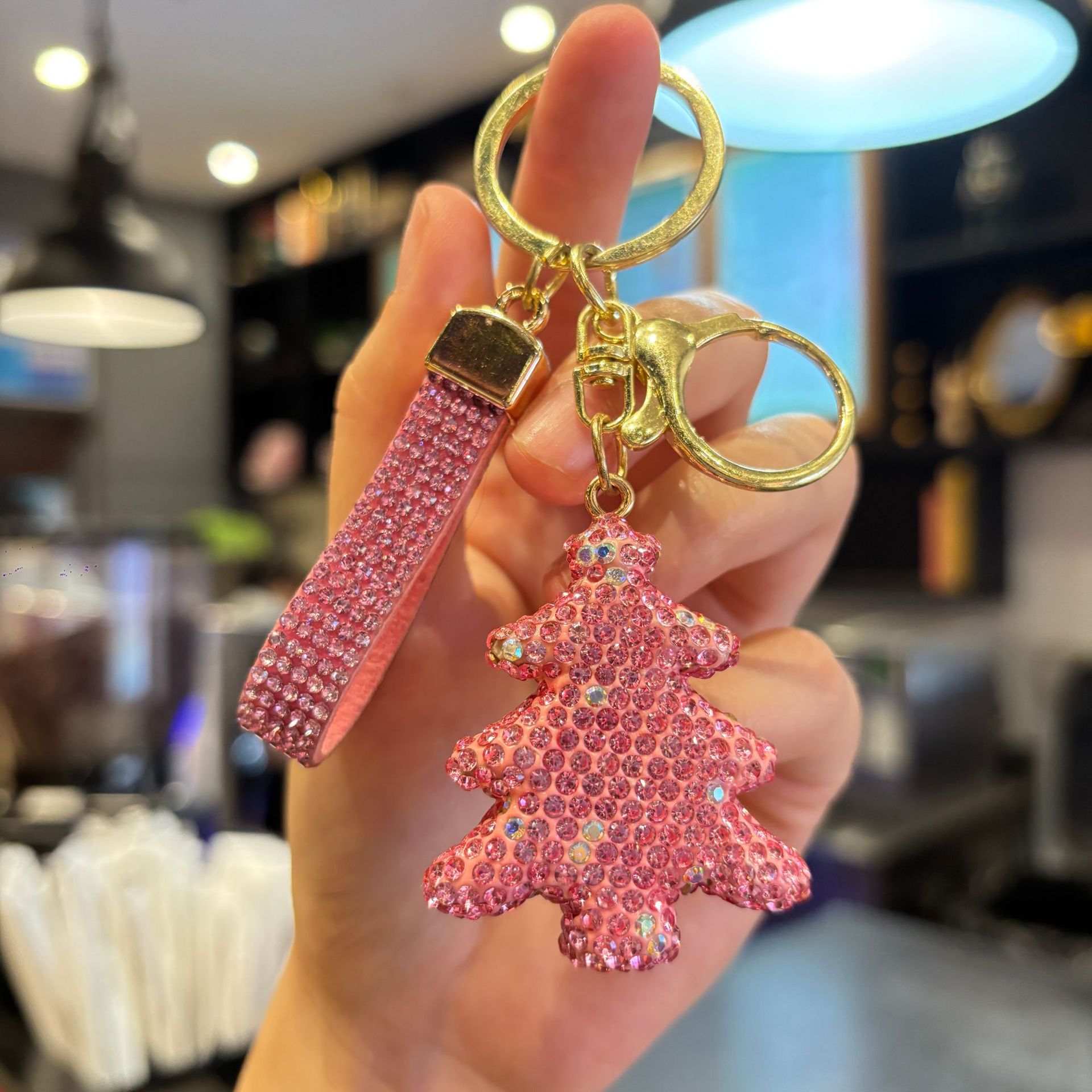 2026 Christmas Best-Seller: Clay Reindeer and Christmas Tree Keychain with Rhinestones—A Festive Christmas Gift