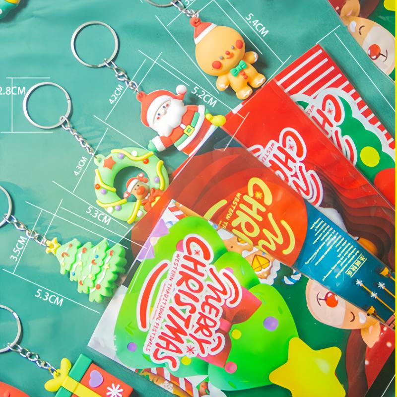 3D Christmas Figurine Keychain, 30g Christmas Ornament