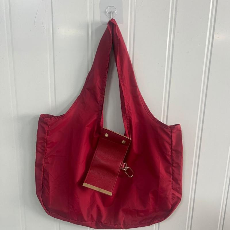 Amazon's New Waterproof Key Pouch and Accessory Pouch
