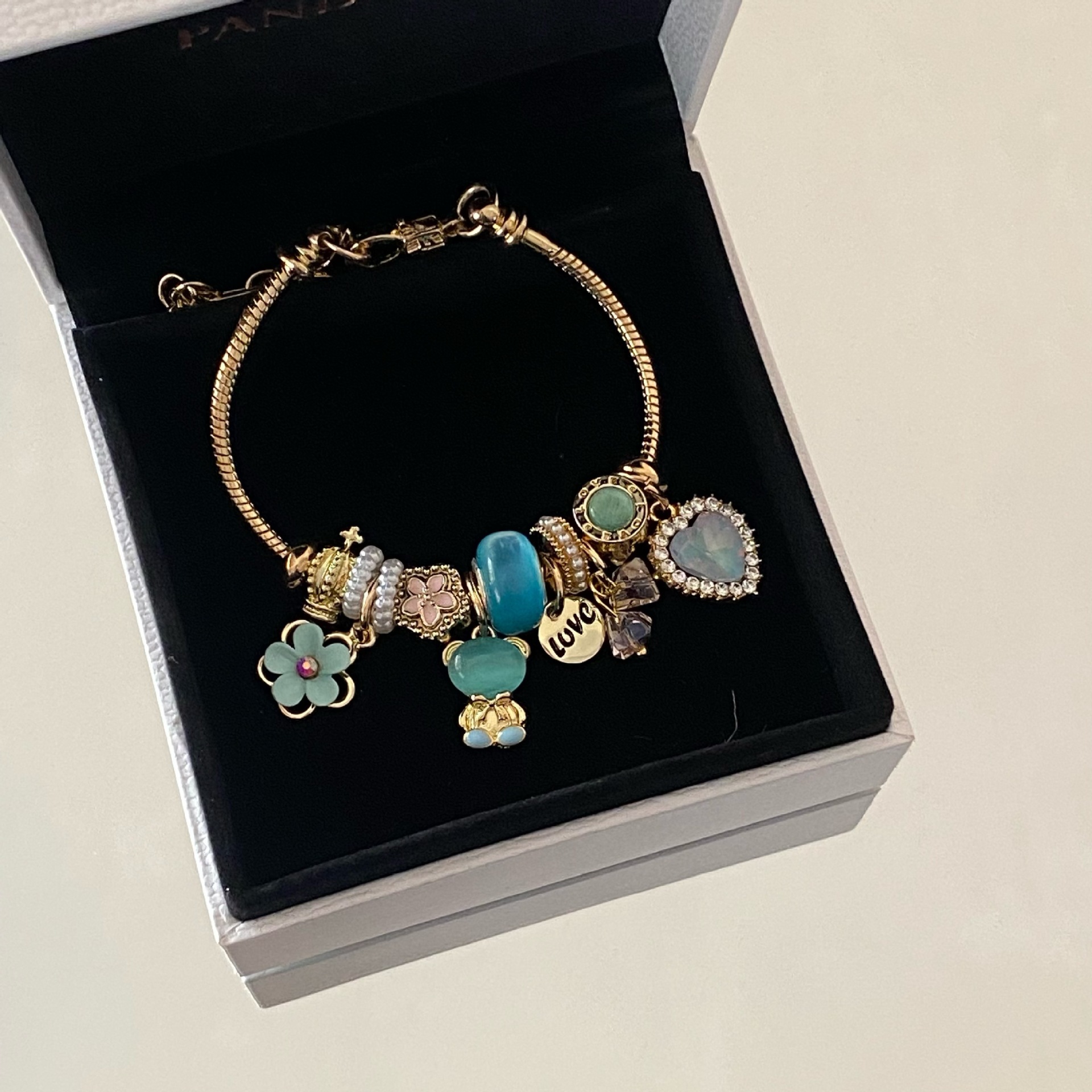 Adjustable Gold-Toned Stainless Steel Bracelet for Girls in a Gift Box