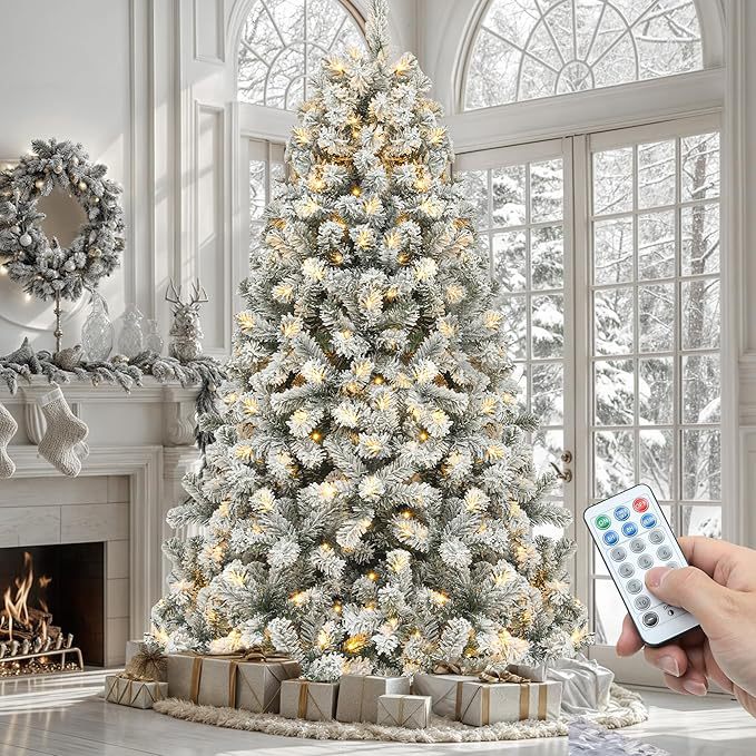 4-foot velvety pre-lit artificial Christmas tree, Arbol de Navidad Christmas Tree