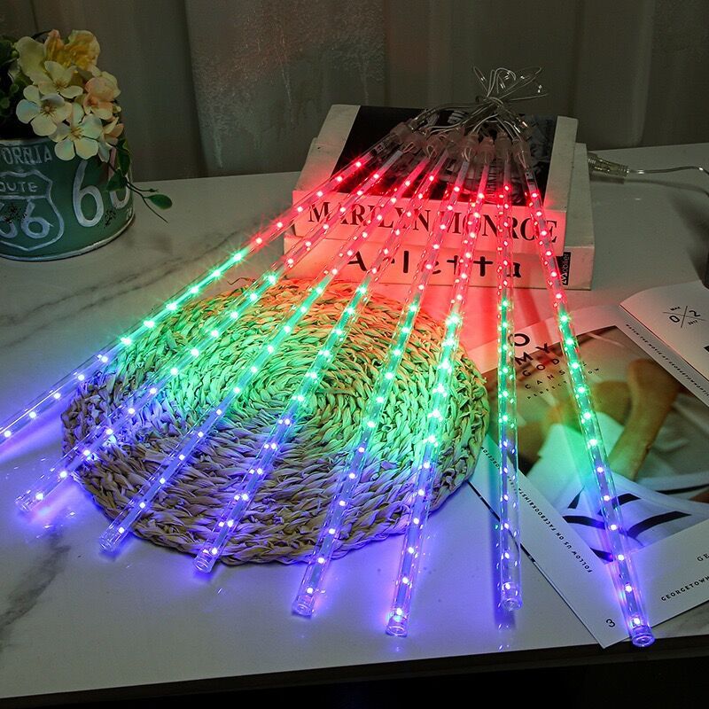 Solar-Powered LED Meteor Shower String Lights—Outdoor, Waterproof Christmas Tree and Landscape Tree Decorative Lights