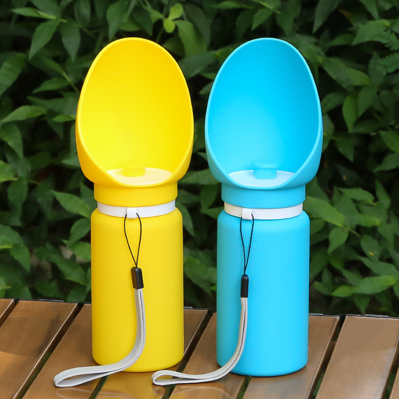 Pet Water Cup, Outdoor Water Dispenser, Dog Water Bottle for Outings, Silicone Foldable Portable Dog Water Bottle