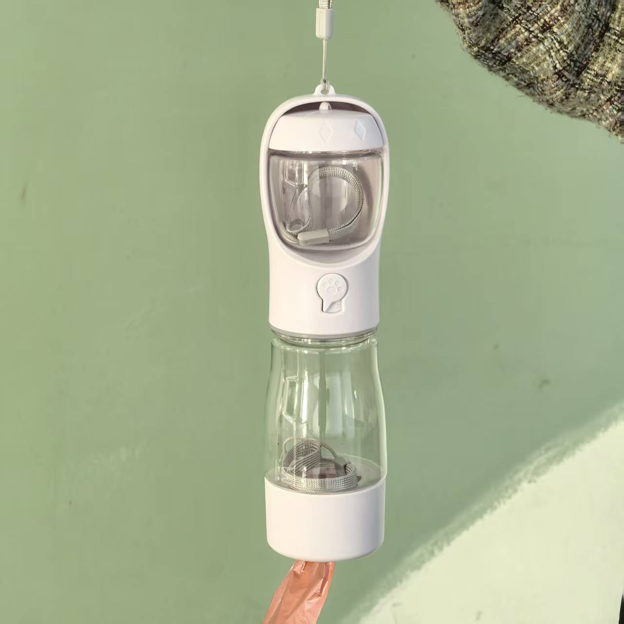 Multifunctional Pet Water Cup, Cat and Dog Supplies, Outdoor Portable Water Bottle, Travel Cup, Multifunctional Pet Water Cup